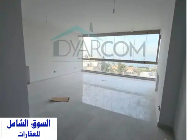 شقة فاخرة للبيع في ضبية: إطلالة بحرية مفتوحة | 110م² | DY2413