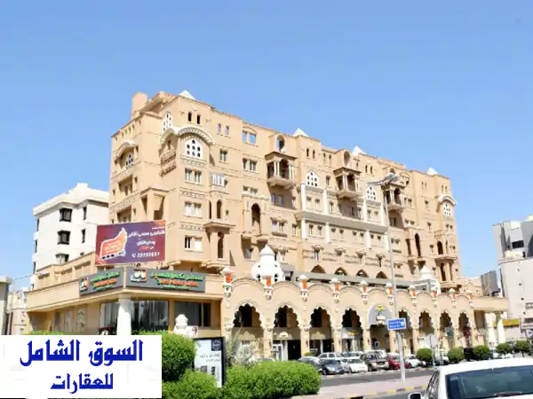 مكاتب داخلية بمجمع الغضوري يصلح لكافة الأنشطة وبسعر مميز. مساحات مختلفة متوفرة.