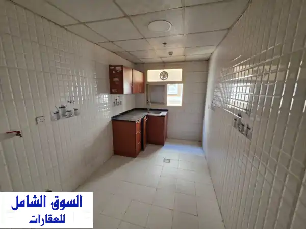 فرصة لا تعوض: غرفة وصالة تجاري للإيجار السنوي في عجمان الجرف 2 | بجوار سيتي سنتر | 30 ألف على 6 دفعات