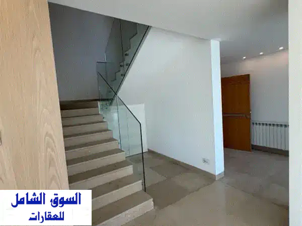 OPEN PANORAMIC VIEW  DUPLEX  UNIQUE  READY TO MOVE