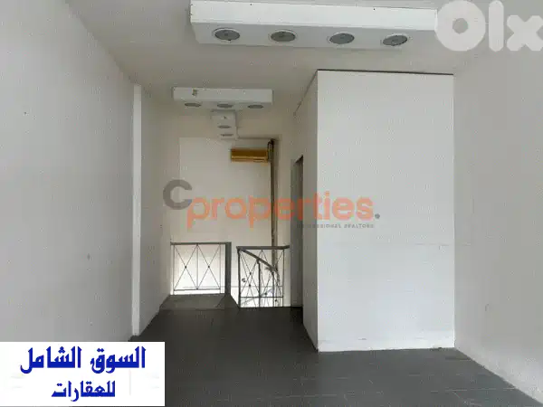 فرصة استثمارية مميزة: محل تجاري للإيجار في زلقا -...