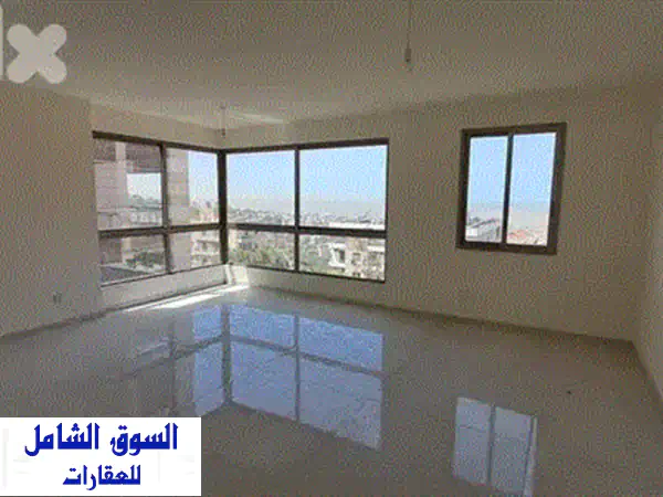 شقة فاخرة للإيجار في ووترفرونت سيتي الدبية: استمتع بحياة الرفاهية والهدوء