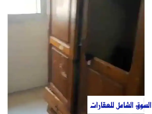 شقة مفروشة للإيجار الشتوي بالعجمي الهانوفيل - شارع الجمعية | 80م، قريبة للبحر بالاسكندرية