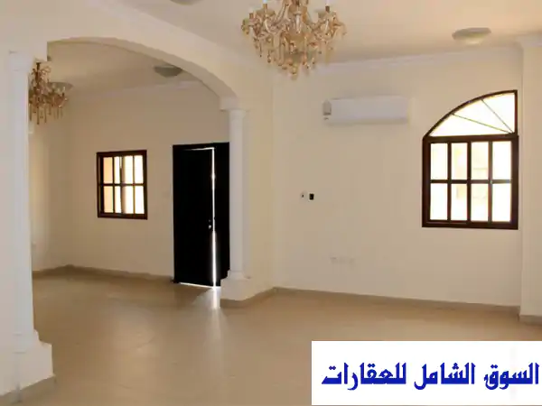 فيلا مستقلة بالثمامة 7 غرف نوم للإيجار في...