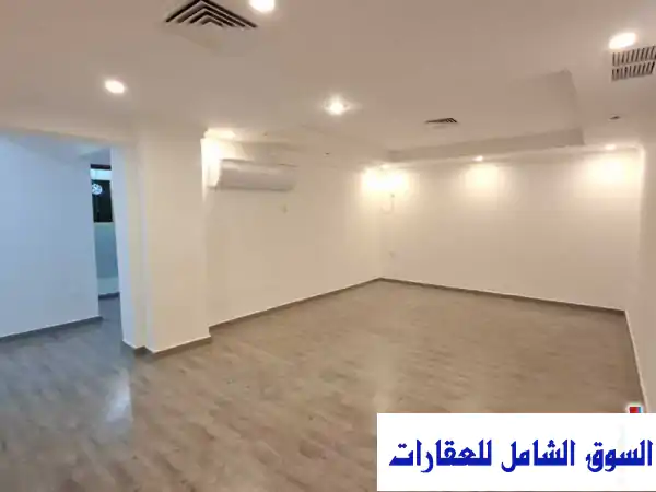 شقة الأحلام للإيجار بالفيحاء: 3 غرف (2 ماستر) | مطبخين...