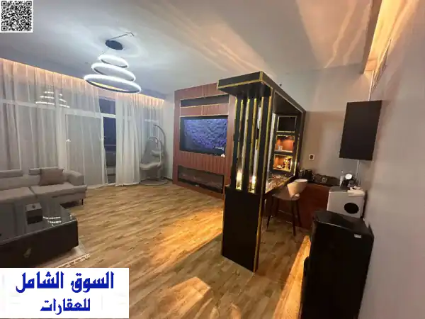 للبيع شقة فاخرة غرفتين وصالة في أبراج الهورايزون...