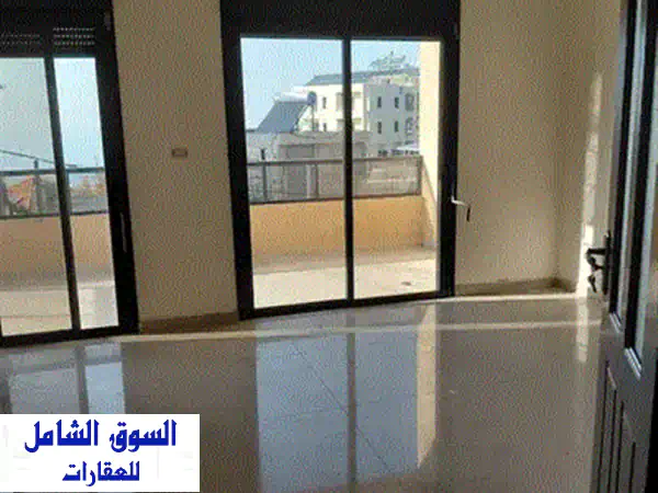 شقة للبيع في جبيل: 120م² مع تراس 200م² | جديدة، موقع استثنائي، 105,000$ (فرصة لا تعوّض)