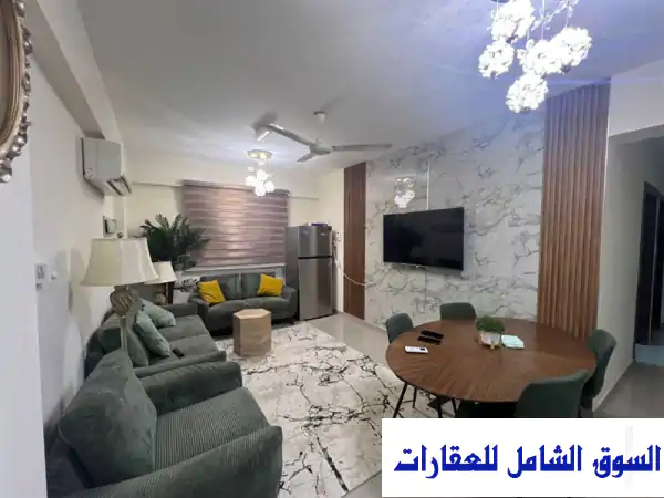 شقة للإيجار بتشطيبات فاخرة في المعبيلة الجنوبية...