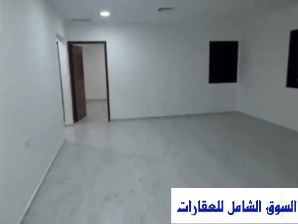 شقة فخمة للإيجار بسلوى (دور أول مصعد) | 3 غرف نوم واسعة...