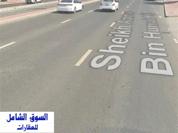 فرصة استثمارية ذهبية: مجمع تجاري + فيلا للبيع في عجمان | شارع الشيخ عمار | دخل 280 ألف درهم قابلة للزيادة