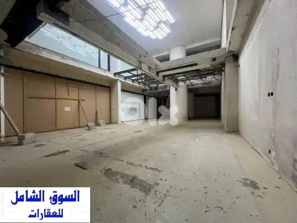 متجر فاخر للإيجار في الحمرا 409 م² - بيروت |...