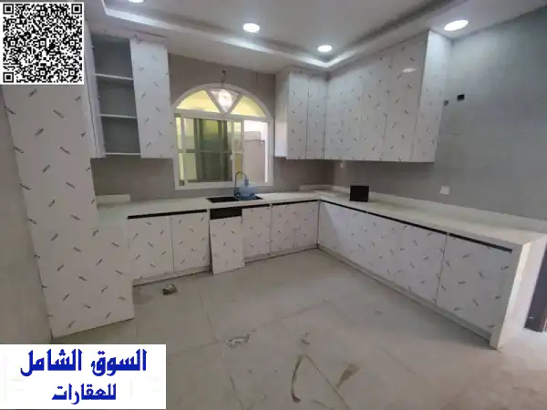 الفرصة الذهبية لعملك: فيلا تجارية 5000 قدم للإيجار بالروضة 3 عجمان | موقع حيوي لنجاحك!