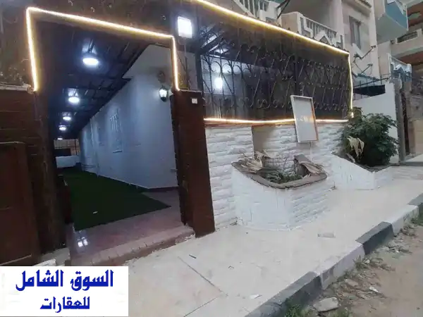 استمتع بالرفاهية المطلقة: شقة أرضي 130م بألترا...