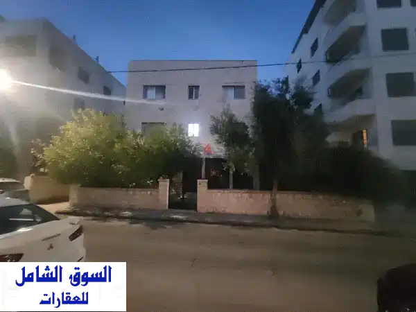 عمارة للبيع في جبل الحسين: 3 طوابق، 560م² |...