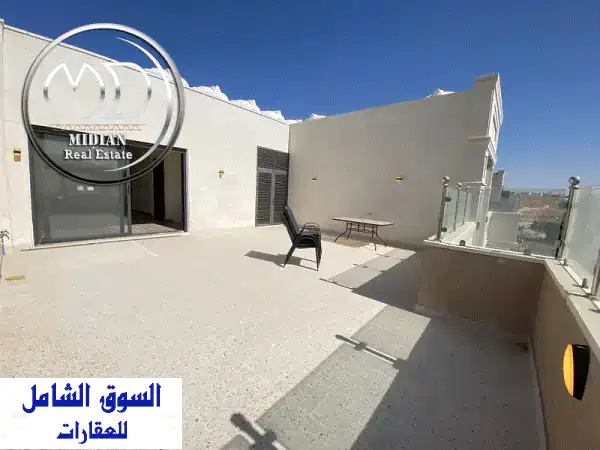 عش الرفاهية: شقة دوبلكس فاخرة للإيجار بضاحية النخيل...