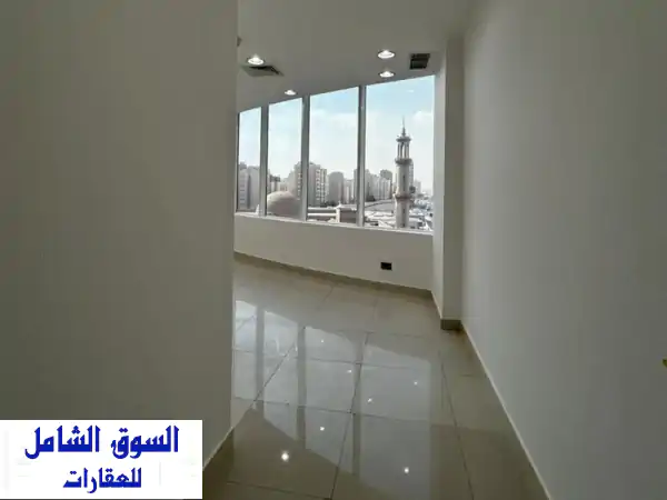 مكتب تجاري للإيجار في الفروانية مع فترة سماح. الموقع مميز جداً، مشطب بالكامل، مدخل ومخرج سهل. ...