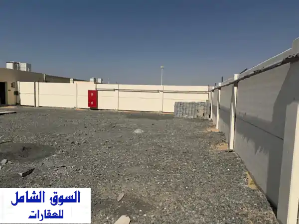 فرصة ذهبية! أرض صناعية 5500 قدم مربع للإيجار بالصجعة، الشارقة | مكتب ومرافق جاهزة