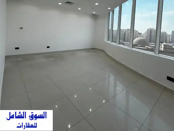 مكتب تجاري للإيجار في الفروانية مع فترة سماح....