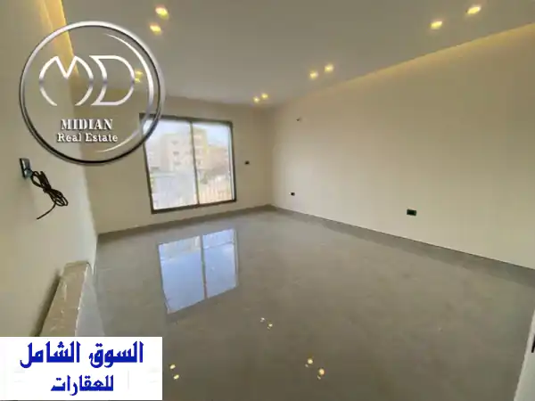 شقة دوبلكس فاخرة للبيع بالظهير | 170م مع رووف 130م وإطلالة ساحرة | إمكانية أقساط #9168