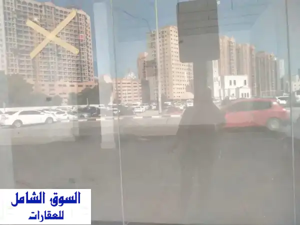 فرصة استثمارية ذهبية: محلين تجاريين ضخمين للإيجار...