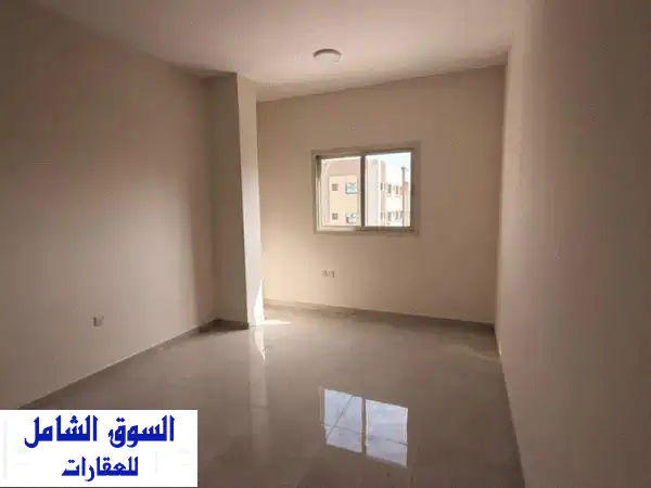 منزلك الجديد ينتظرك! شقة غرفة وصالة فاخرة...