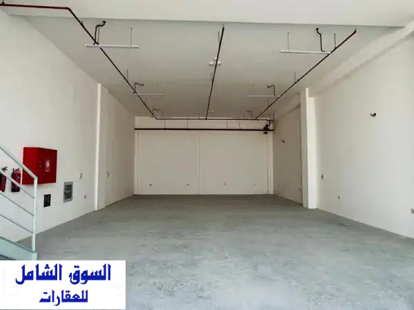 فرصة ذهبية! مستودع صناعي جديد كليًا للإيجار بالجرف...