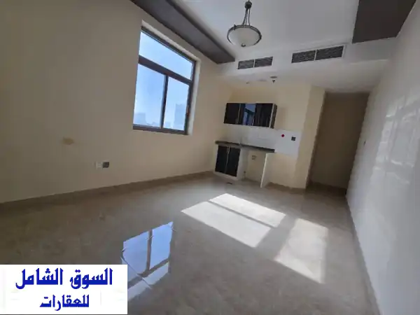 استوديو مساحة كبيرة جدا في الراشدية تكييف مركزي...