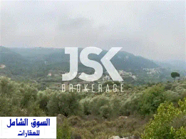 أرض للبيع بشامون المدارس: موقع استثنائي، إطلالة بانورامية، وفرصة استثمارية لا مثيل لها!