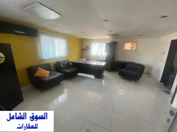 🌟 للإيجار: هانجر صناعي متكامل الخدمات بالمنطقة الصناعية عجمان | مساحات عملاقة (27,000 قدم) وتسهيلات لوجستية لدخول التريلات