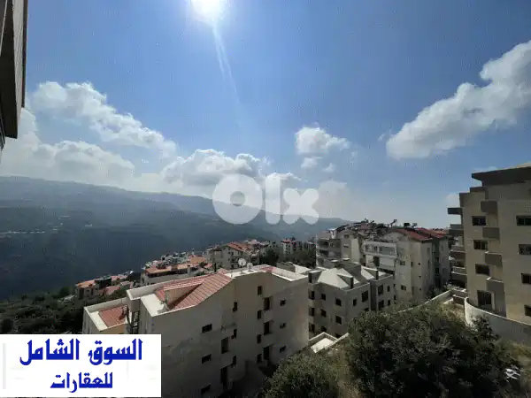 دوبلكس فخم للبيع في بلونة RWK136 IY بإطلالة...