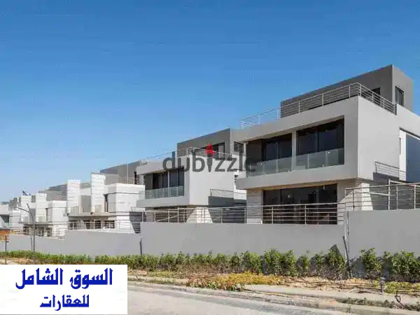 فرصتك الذهبية: تاون هاوس فاخر بكمبوند لافيستا الراقي...