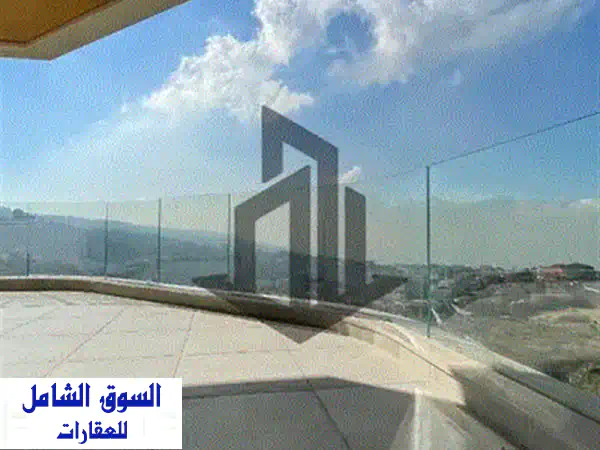 شقة فخمة للبيع في الحازمية - 240 متر مربع | 3 غرف نوم، 4 حمامات | موقع استراتيجي وتصميم راقٍ