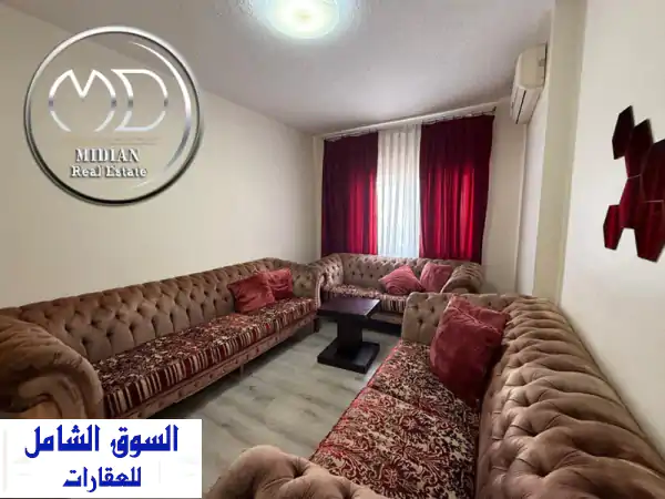 شقة أحلامك بأم السماق: 210م مفروشة فاخرة، إطلالة...