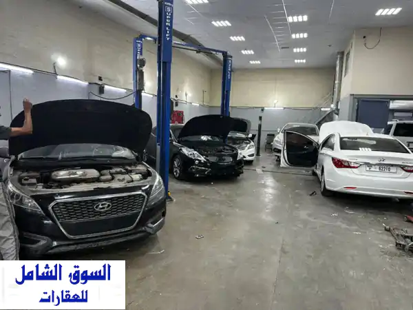 فرصة لا تعوض! جراج مجهز بالكامل 200م للايجار السنوي بالشارقة | الصناعية 4 - موقع حيوي