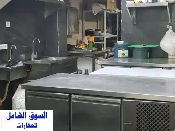 فرصة ذهبية: مطعم مجهز بالكامل للبيع في عجمان، الروضة 1 - جاهز للتشغيل والربح الفوري!