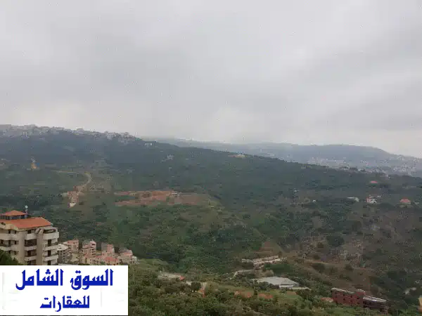 شقة مميزة للبيع في عاريا: إطلالة جبلية مفتوحة، 3...