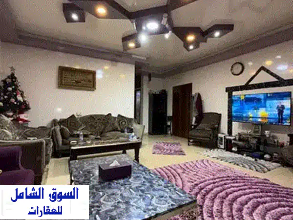 رفاهية لا تضاهى: شقة جديدة بـروف للبيع في قرنة الحمرا - إطلالات بحر وجبل خلابة 140م² | RWK116 IY