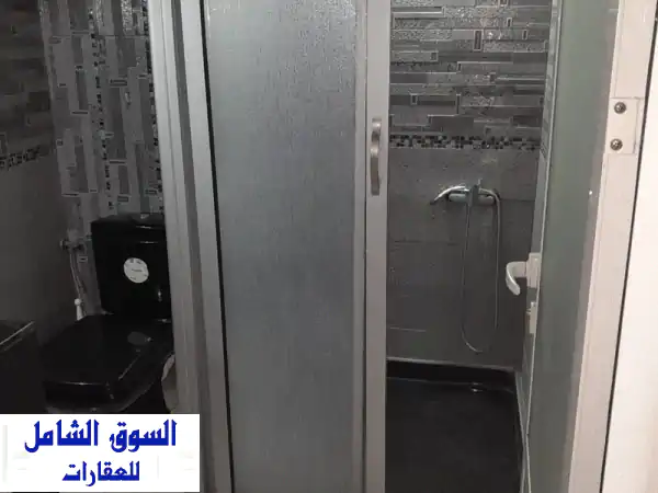 إقامة عائلية فاخرة: شقة مفروشة ونظيفة للإيجار اليومي بالدار البيضاء - موقع راقي ومريح