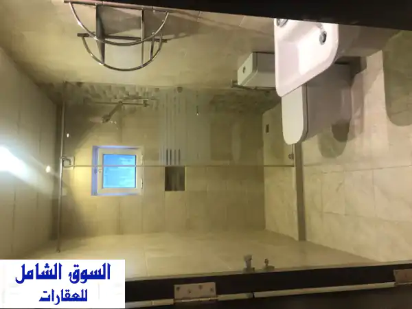 فرصة لا تُعوّض بالحد الجديد: شقة فخمة للبيع 98.8م2، نصف مؤثثة ومكيفة، تصميم راقٍ بسعر 46 ألف د.ب!