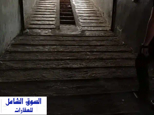 فرصة استثمارية نادرة: محل تجاري واسع 278م² للبيع...