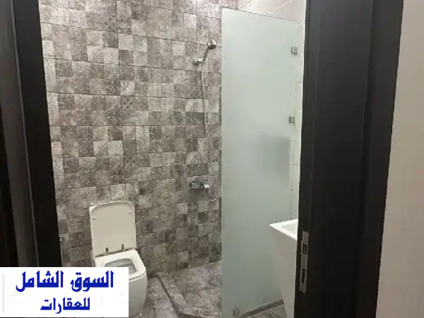 فرصة استثنائية: شقة مفروشة فاخرة للبيع في الحجيات، البحرين - 3 غرف نوم ماستر وموقف خاص!