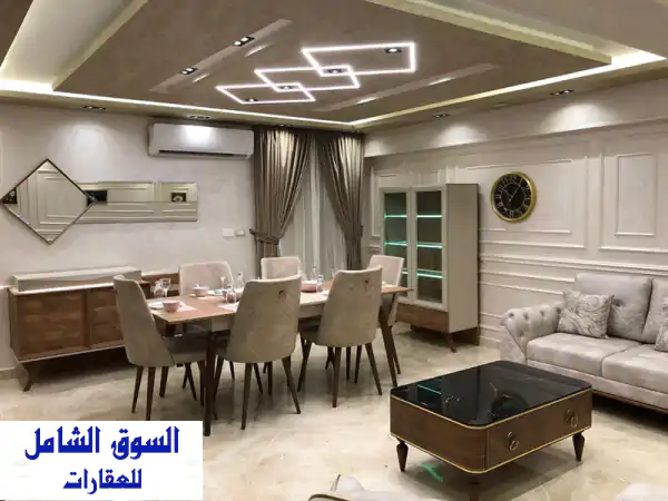 شقة مفروشة فاخرة بالمهندسين | شارع شهاب الرئيسي | إيجار يومي وشهري | مكيفة + إنترنت مجاني