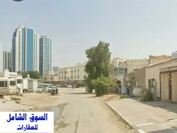 فرصة لا تعوض! مبنى استثماري سكني وتجاري جديد...