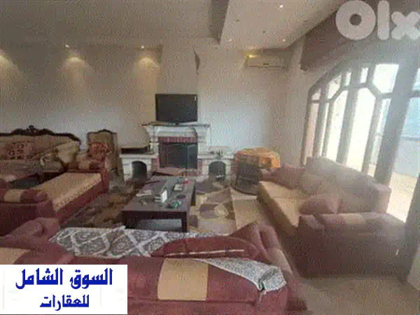 شقة فاخرة ومجهزة بالكامل للبيع في الجديدة | إطلالة بحرية جزئية | جاهزة للسكن الفوري