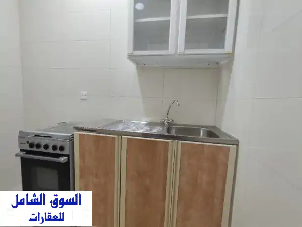 شقة استوديو مفروشة مميزة للإيجار بمدينة عيسى | 150 د.ب شامل EWA (حد 30 د.ب) - سارع!