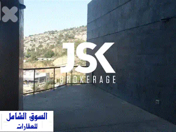 شقة فاخرة للإيجار في جال الديب: 3 غرف نوم بتراس 140م² وإطلالة ساحرة - L12744