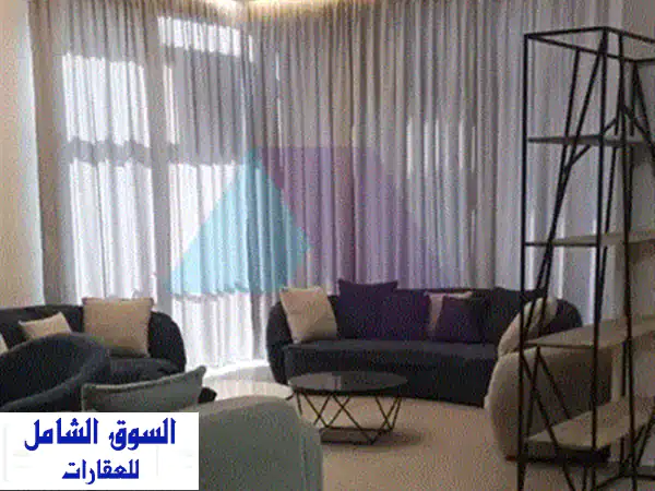 شقة فاخرة للإيجار في الرملة البيضاء، بيروت | 3 غرف نوم بإطلالة بحرية ساحرة