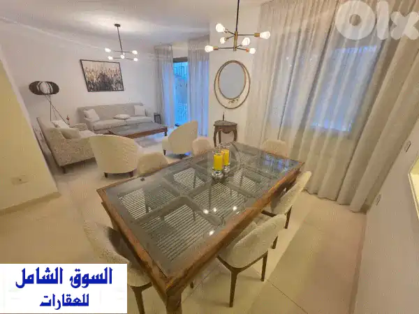 شقة للإيجار في قرنة شهوان: مفروشة بالكامل، تراس...