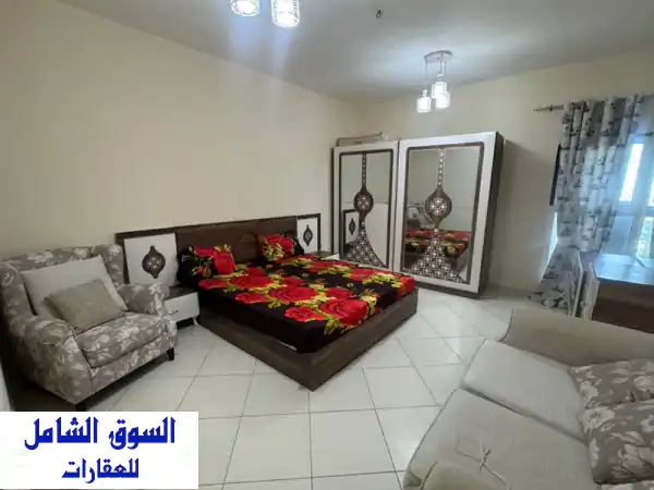 فرصة ذهبية للإيجار اليوم! شقة فاخرة مفروشة...