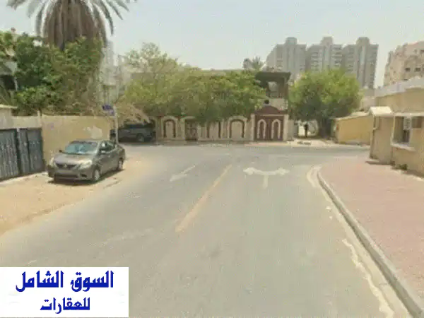 فرصة ذهبية: بيت عربي قديم زاوية للبيع في الرميلة...